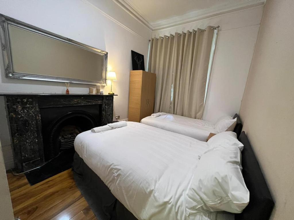 Cavali Hotel Лондон Экстерьер фото